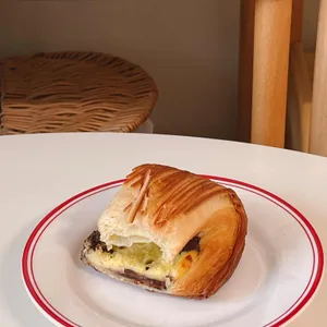 조셉 파리 대표 사진