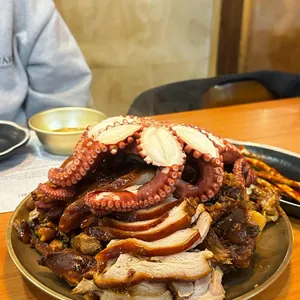 야들야들한보약족발 대표 사진