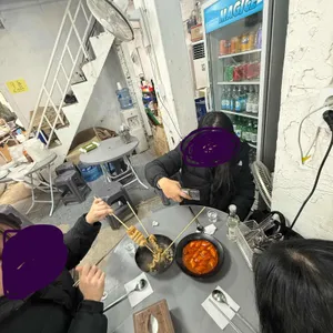 야시장청년들 사진