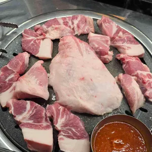 못생긴뚱돼지 사진 1