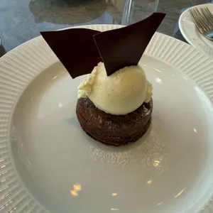 호텔 나루 서울 라운지 앤 데크 대표 사진