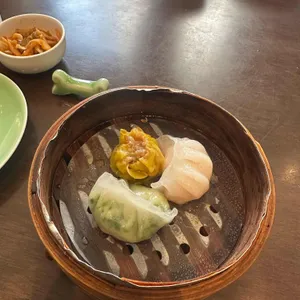 란이 (Lanyi) 대표 사진