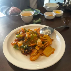 란이 (Lanyi) 대표 사진