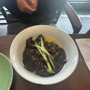 란이 (Lanyi) 사진