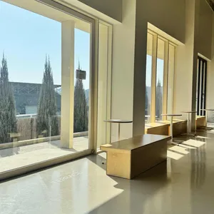 논 콤팩트 대표 사진