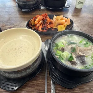 내고향돌솥순대국 대표 사진