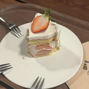 비애드 카페앤바 사진 1