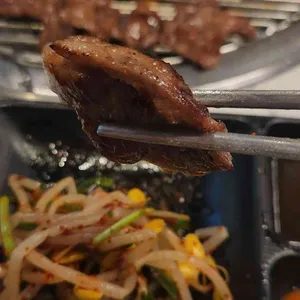 불타는돼지뽈때기 사진 1