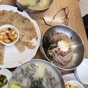 봉평옹심이막국수 사진 1