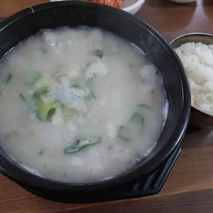 곰터돼지국밥 사진 2