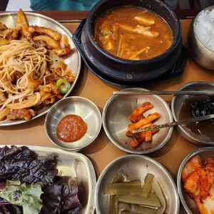 명가의 뜰 대표 사진