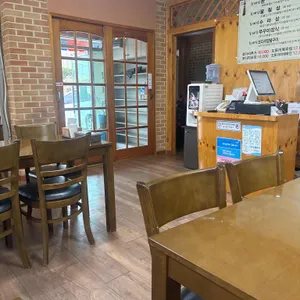 둘레길한정식 대표 사진