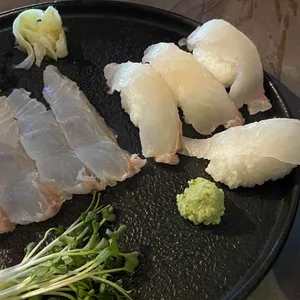 겸상 대표 사진