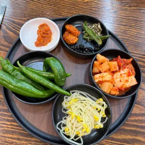 큰마루뼈해장국 대표 사진