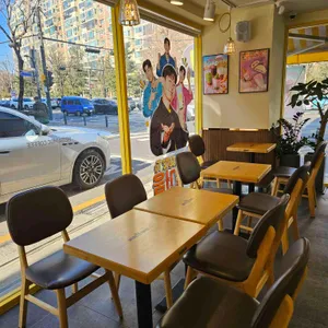 메가커피 대표 사진