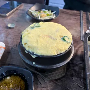 꿀꿀돼지 대표 사진