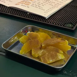 지하실 대표 사진