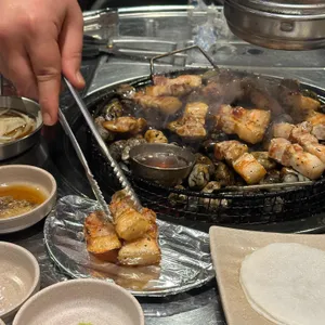 랑돼지 대표 사진