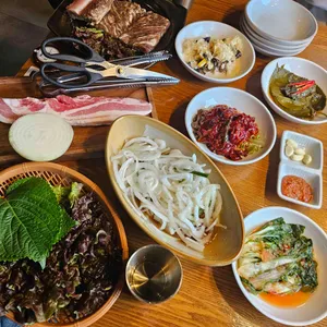 화사랑숯불갈비 대표 사진