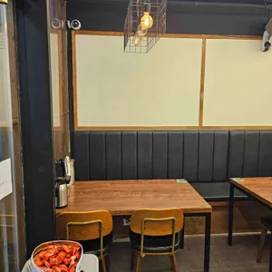 돌고래밥 대표 사진