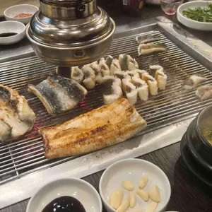 장수촌 풍천장어 사진