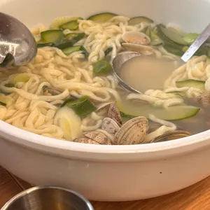 김박사 팥칼국수 사진 1