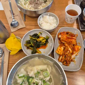 손녀칼국수 대표 사진