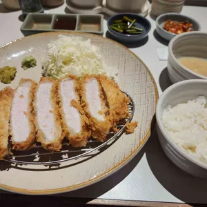 몬도카츠 대표 사진