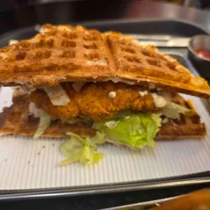 브럭시 대표 사진