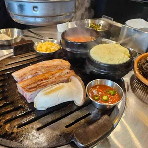 석남연탄집 사진 2