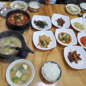 금련산 꽃물한식당 사진