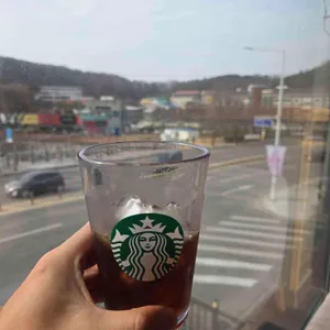 스타벅스 대표 사진