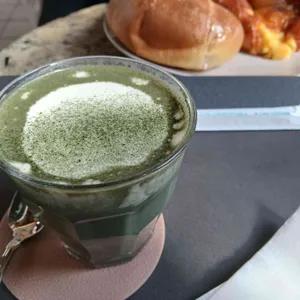 에디션 엠 대표 사진