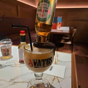 바토스앤폴리스 대표 사진