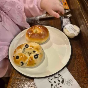 런던베이글뮤지엄 대표 사진