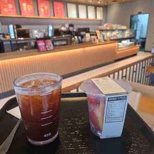 스타벅스 대표 사진