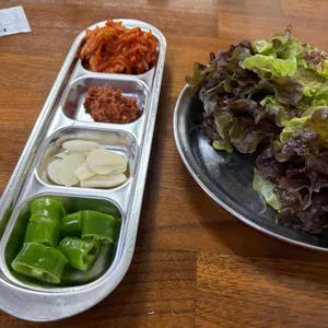 평안도 족발집 사진 1