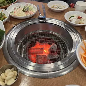 금강산숯불갈비 사진 1