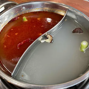 초원양꼬치&훠궈 대표 사진