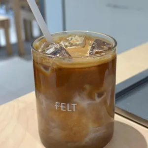 펠트커피 대표 사진