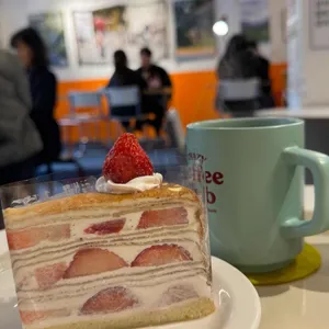 여덟개의달 사진 1