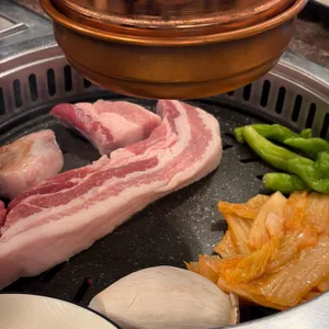 돼지만 대표 사진