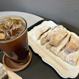 아델라7 전포대로 사진