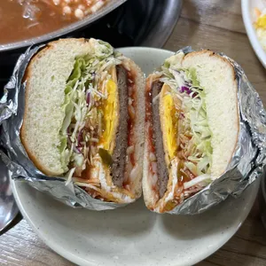 비행장정문부대찌개 대표 사진