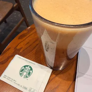 스타벅스 사진 1