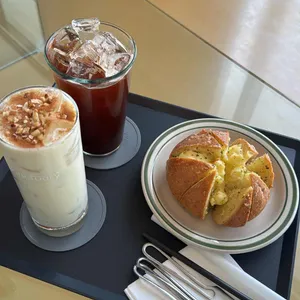 생츄어리 대표 사진