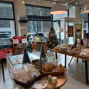 별을 보며빵을 굽다. 대표 사진