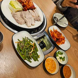 오늘보쌈칼국수 사진