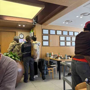 우뚝 해장국감자탕 밀면 대표 사진