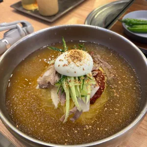 우뚝 해장국감자탕 밀면 사진